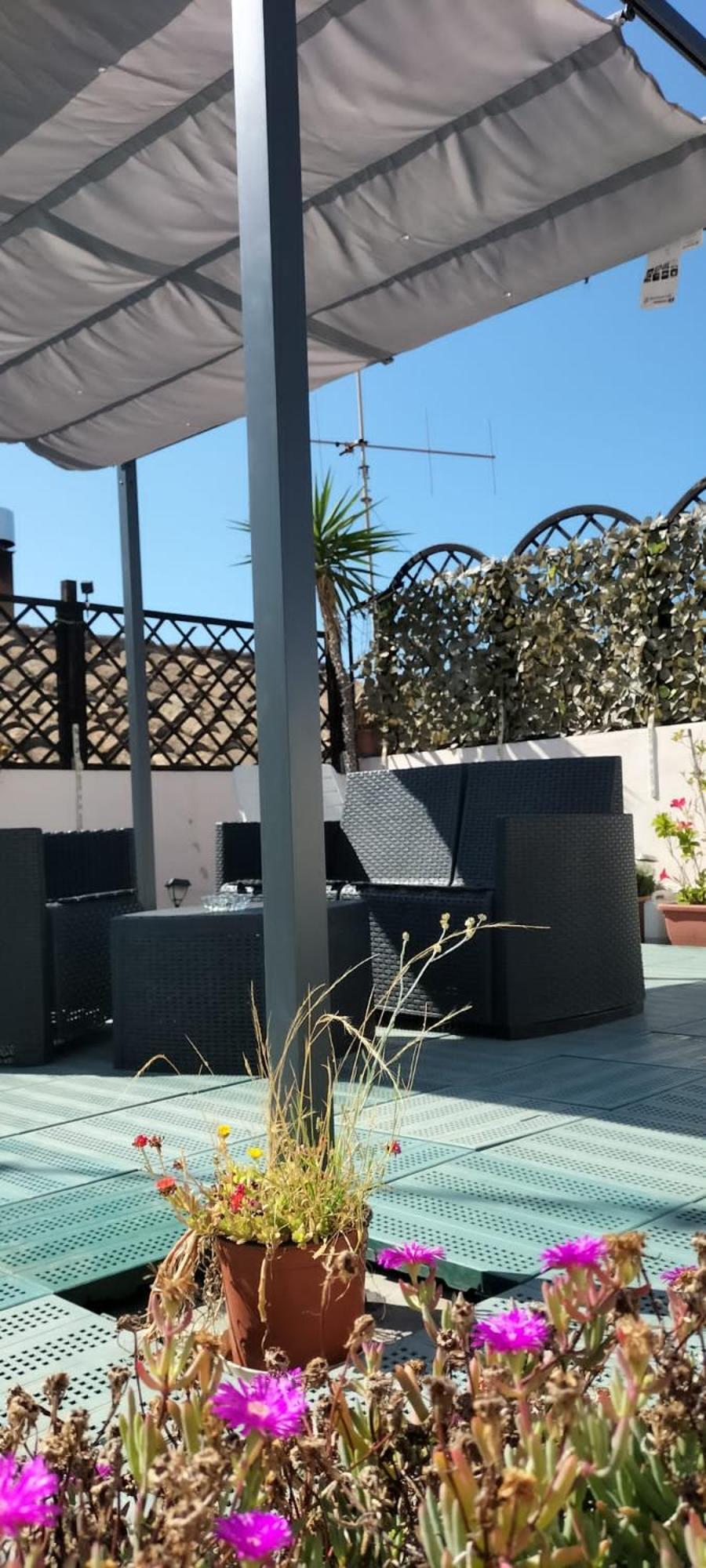 Rosa'S Apartment With Terrace Cagliari Dış mekan fotoğraf