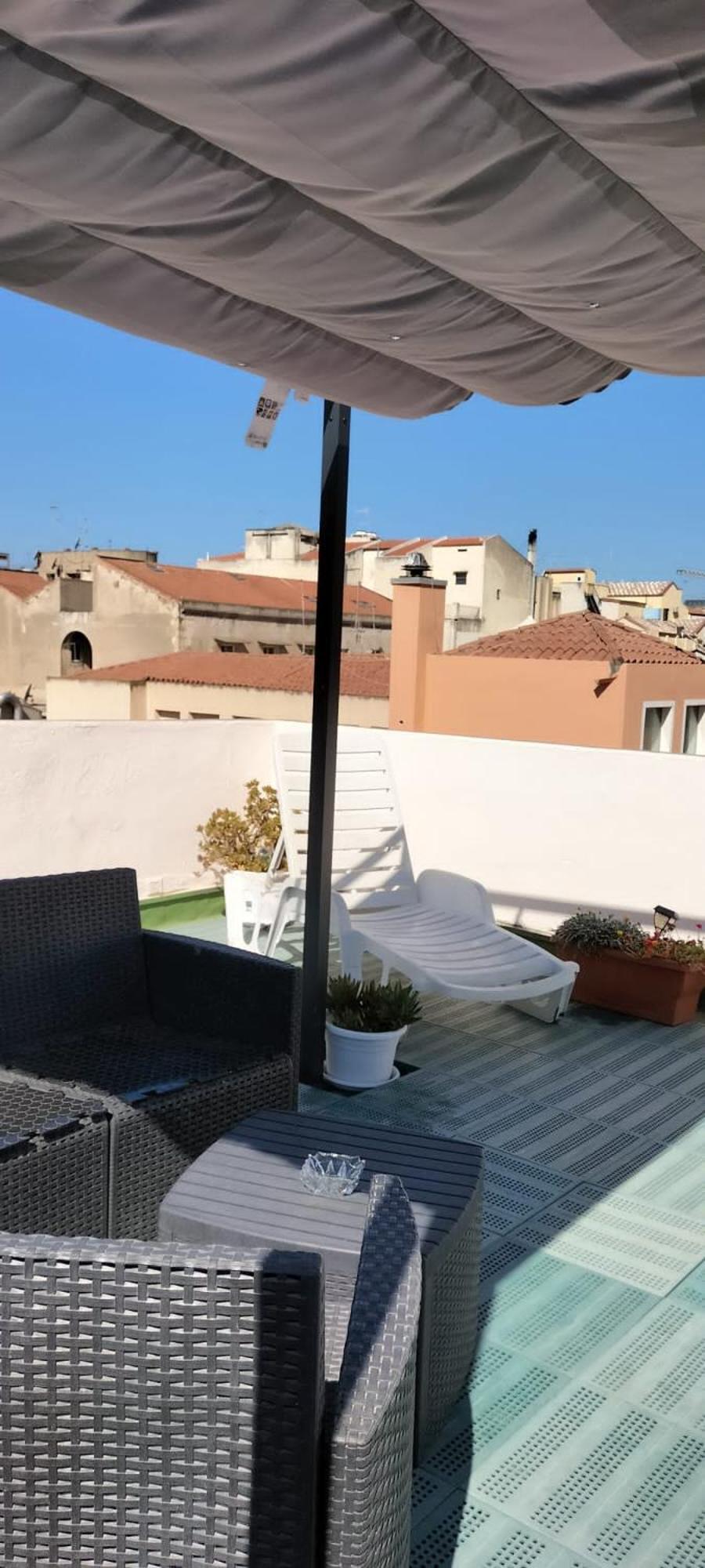Rosa'S Apartment With Terrace Cagliari Dış mekan fotoğraf